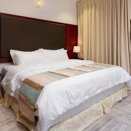 Al Wadaq Hotel Ta'if Esterno foto