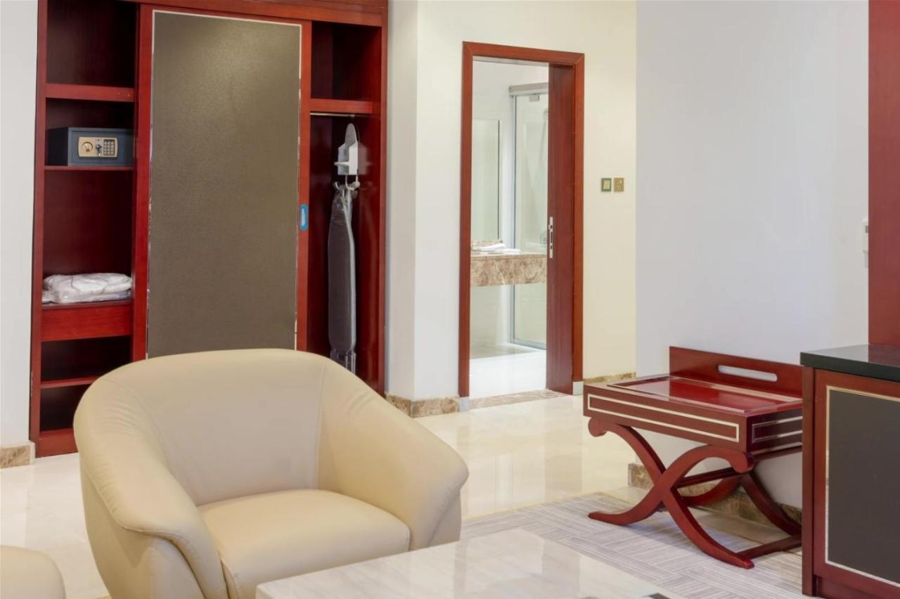 Al Wadaq Hotel Ta'if Esterno foto