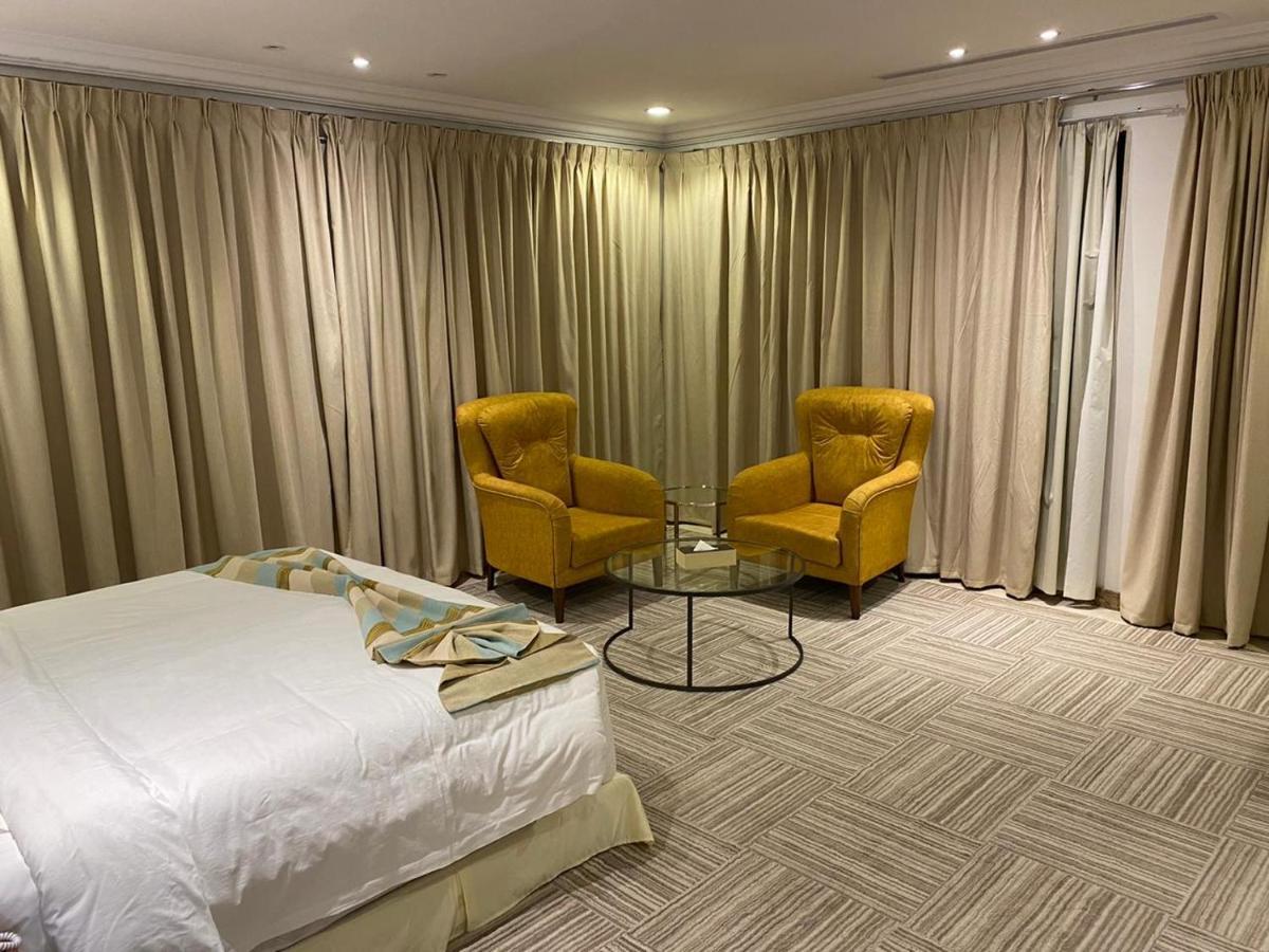 Al Wadaq Hotel Ta'if Esterno foto